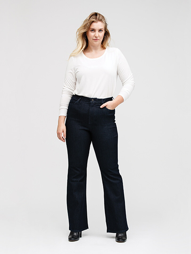 Trouser Jeans for Women | Ricki's Canada