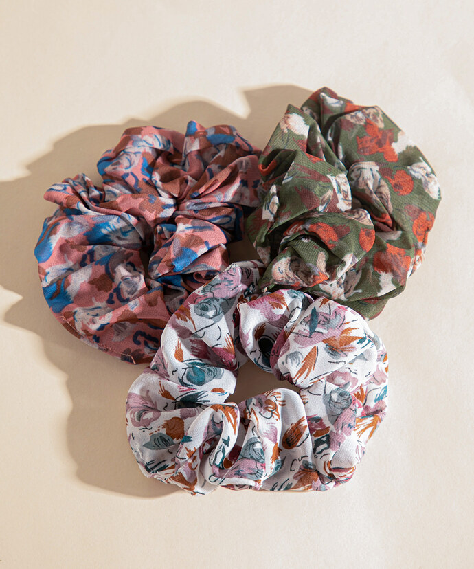 3-Pack Floral Scrunchies Image 1