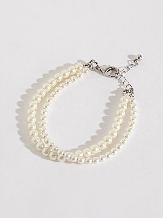 Dainty Pearl Bracelet Image 1