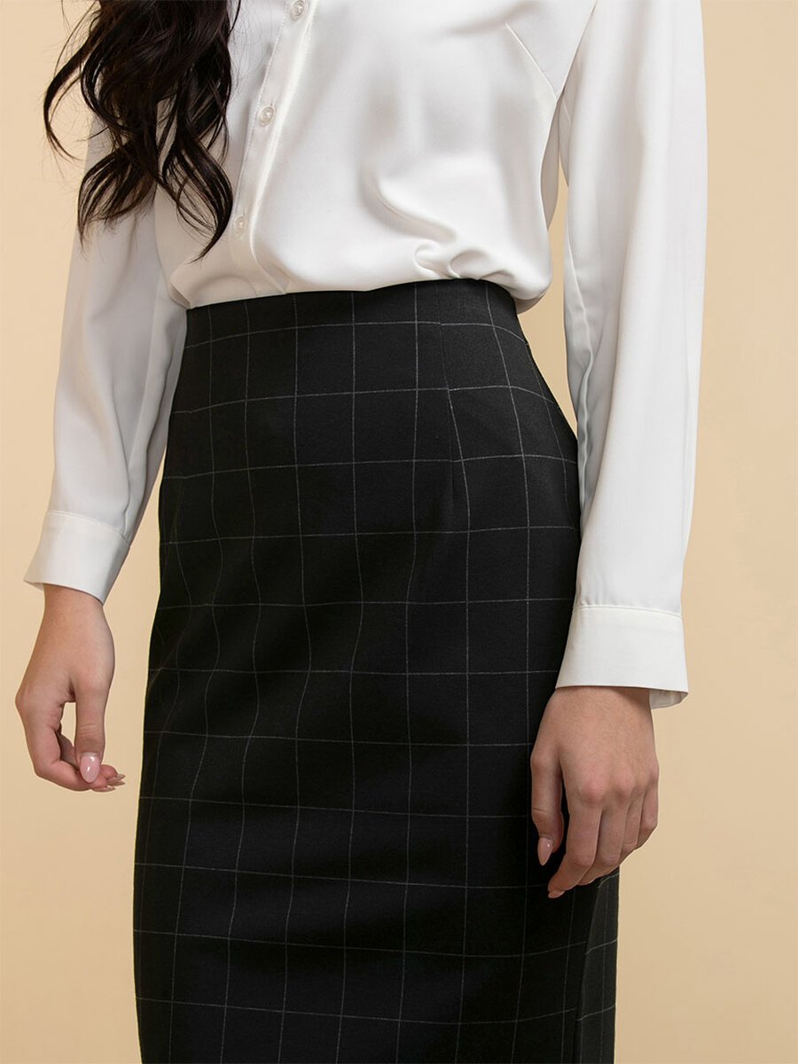 Pull-On Pencil Skirt in Luxe Ponte