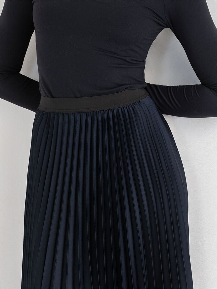 Pleated Midi Skirt Image 2