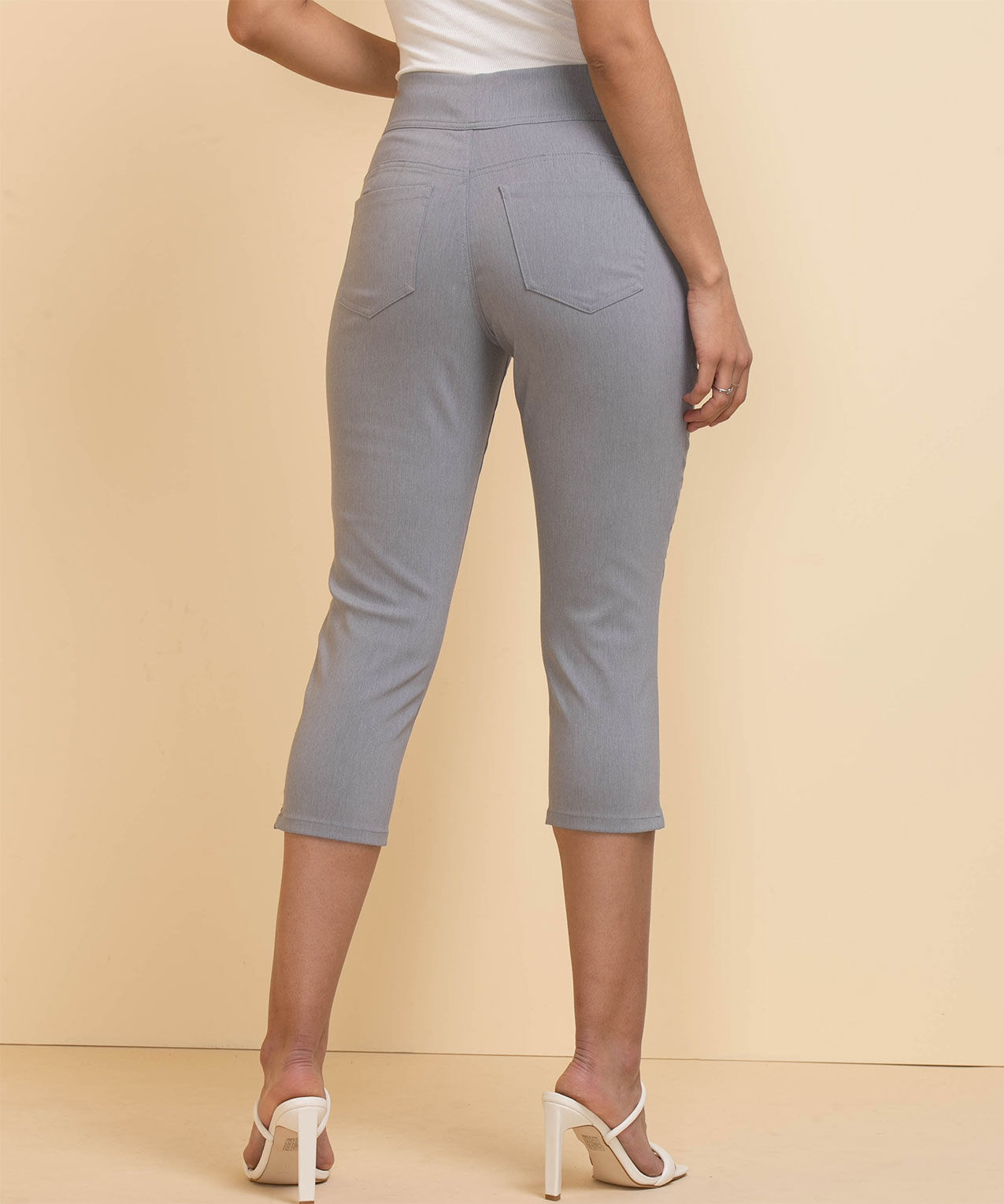Skinny Capri Pant in Microtwill Grey Rickis