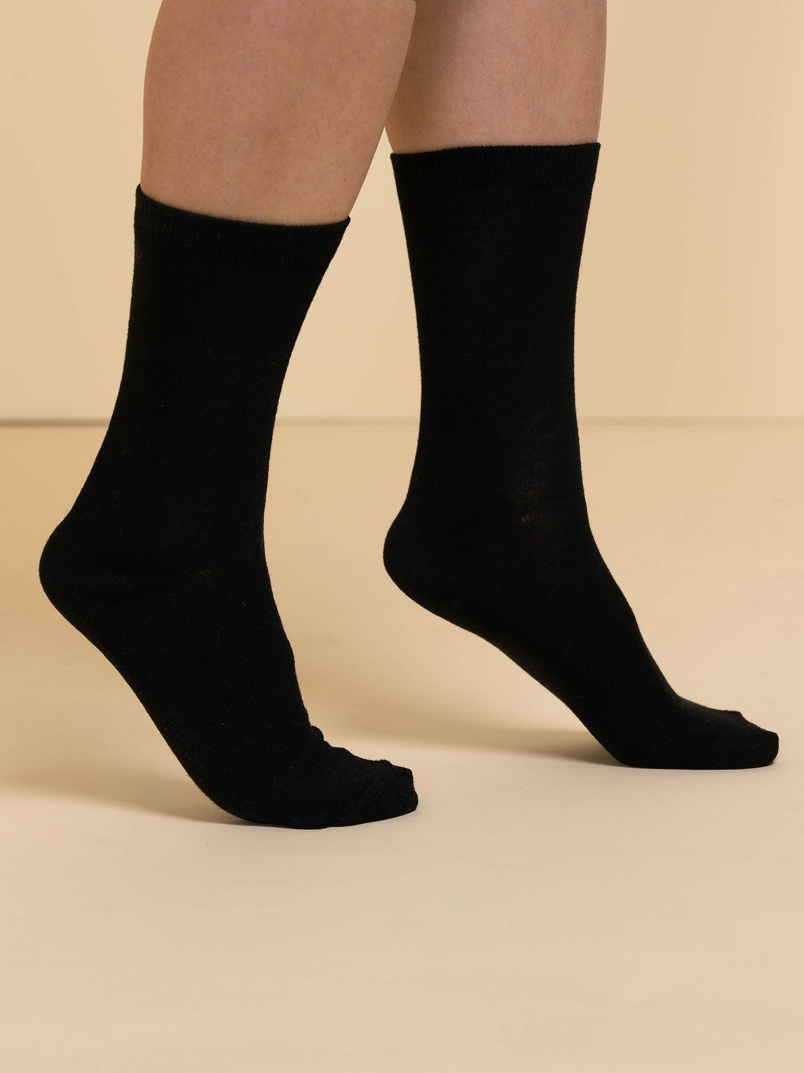 Tights and Ankle Socks For Women Ricki s Canada