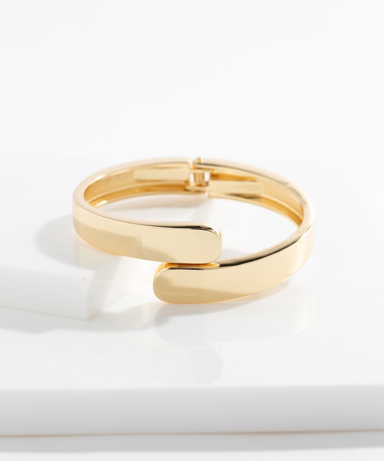 Dw cuff bracelet top
