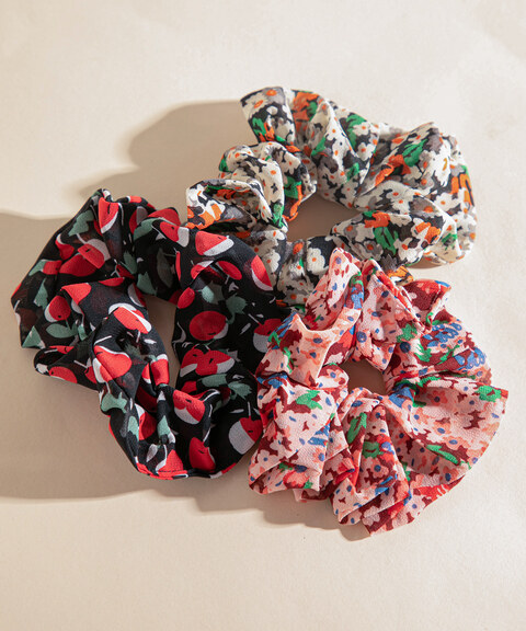 3-Pack Assorted Floral/Cherry Scrunchies