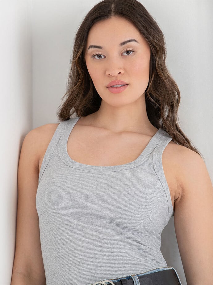 Ribbed Scoop Neck Tank Image 5