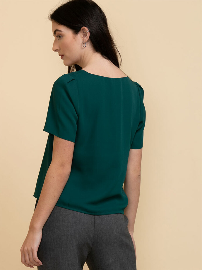 Vera Short Sleeve 2-Layer Essential V-Neck Blouse Image 6