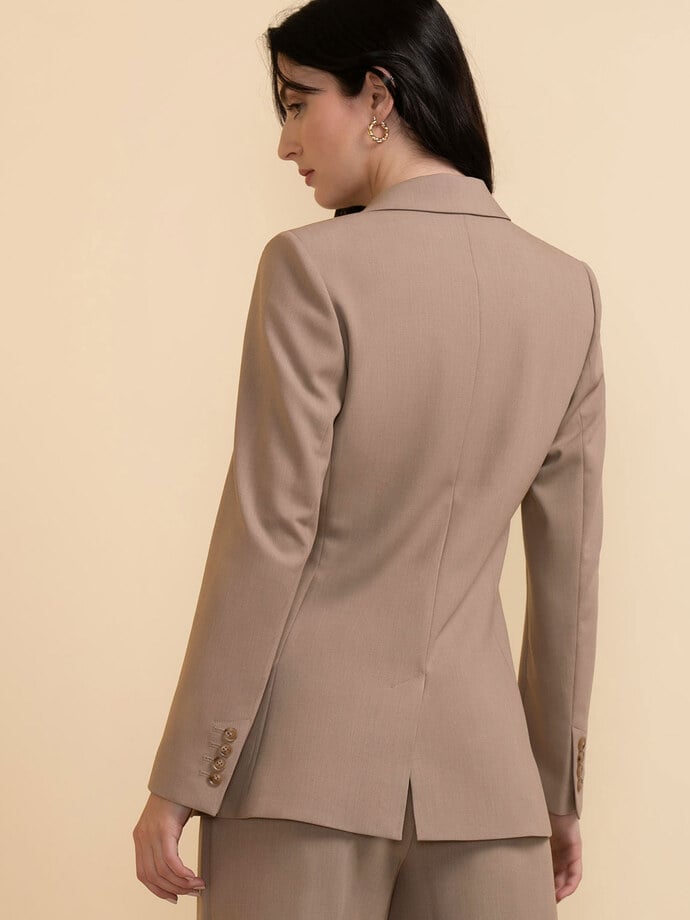 London Double Breasted Relaxed Blazer in Luxe Tailored Image 4