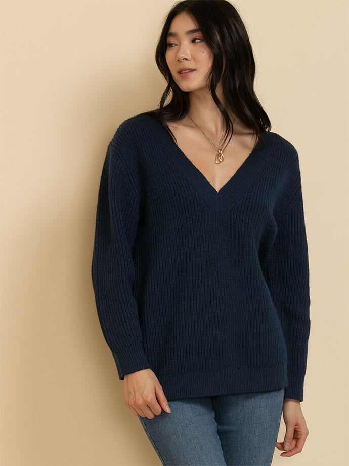 Long Sleeve V-Neck Sweater Image 4