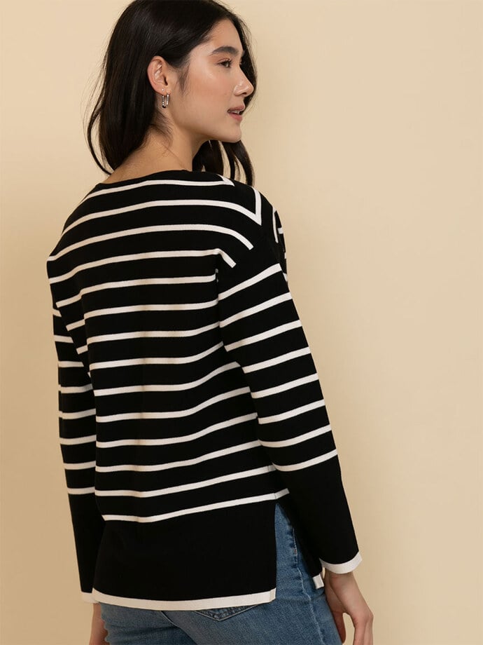 V-Neck Mid-Length Sweater Image 6