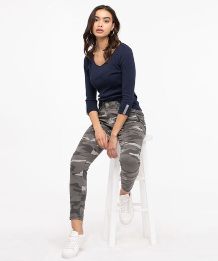 V-Neck Contrast Tab Top, Summer Navy V-Neck Contrast Tab Top, Summer Navy