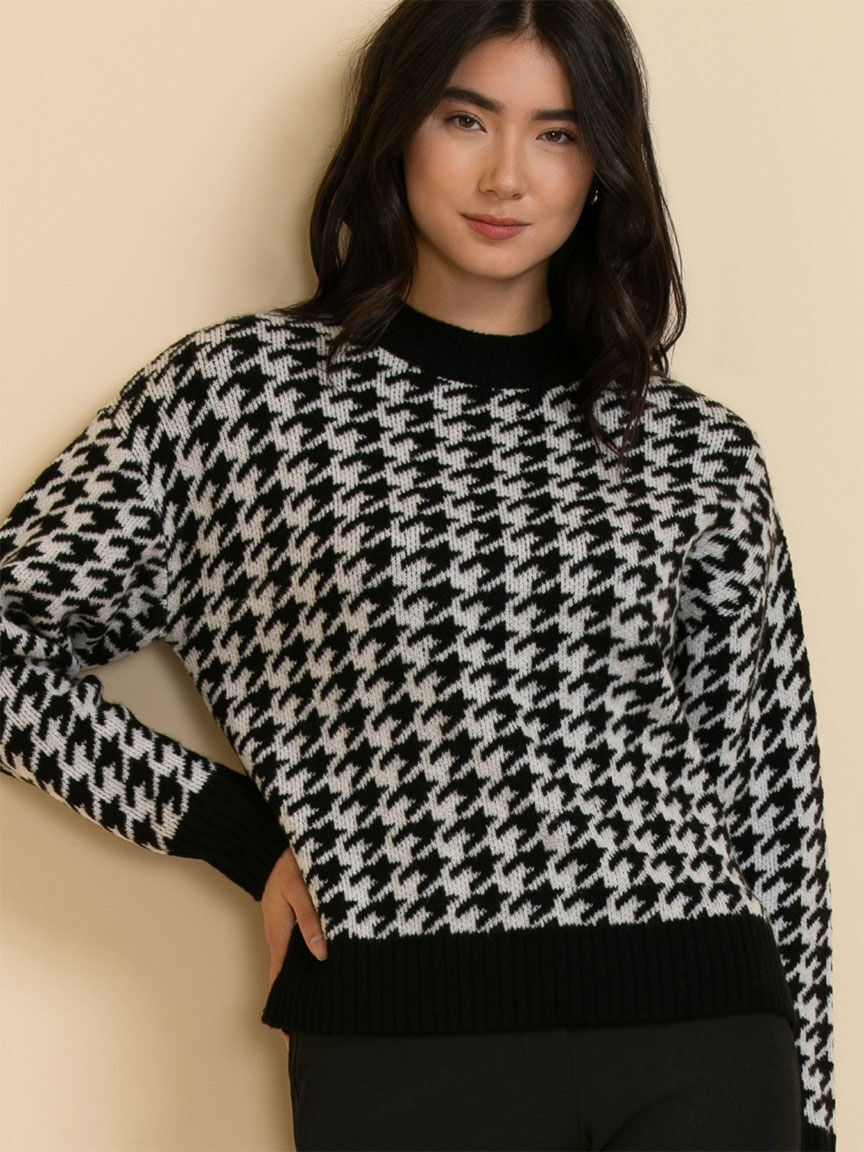 Houndstooth sweater top