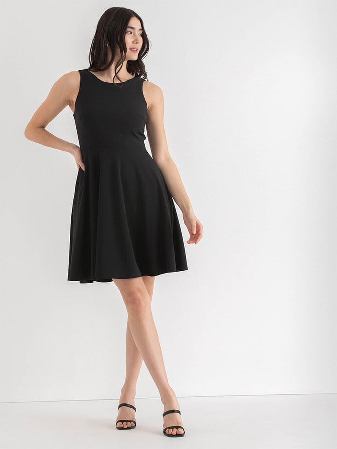 Iconic Crepe Fit 'N Flare Dress with Pockets Image 1