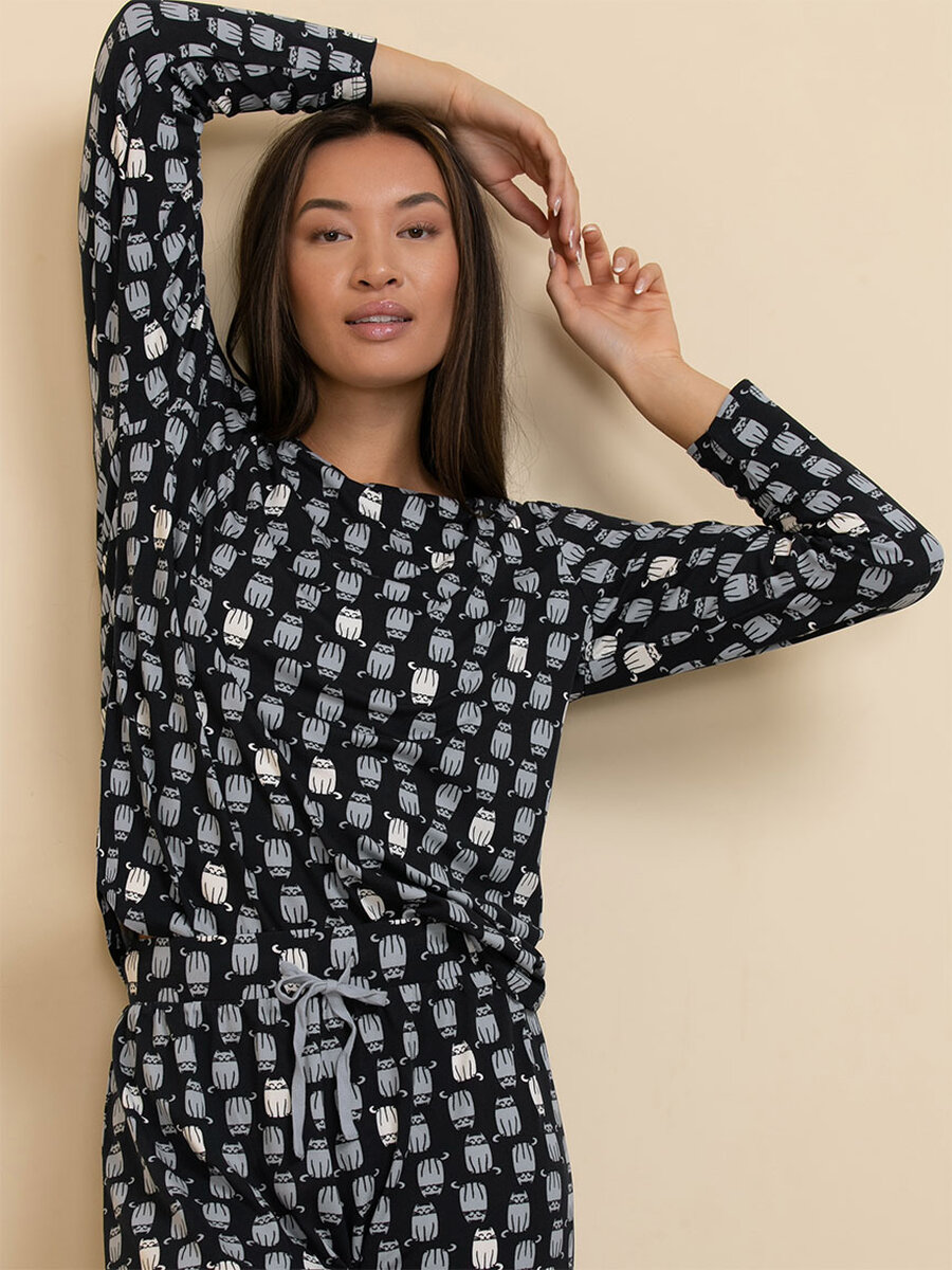 Long Sleeve Cat Print Pajama Set