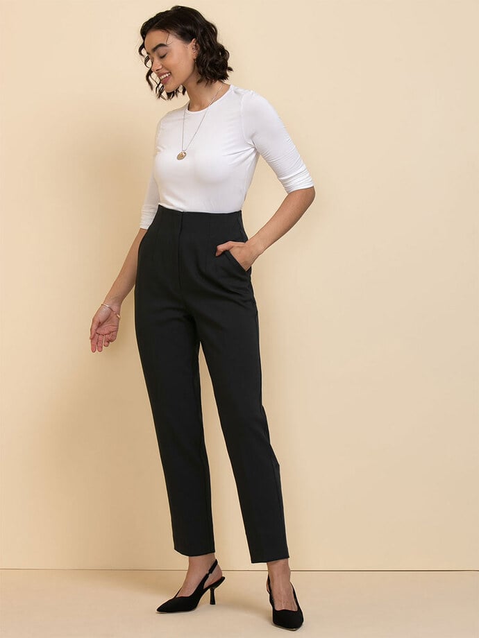 Cameron Carrot Leg Pant in Luxe Tailored Image 4