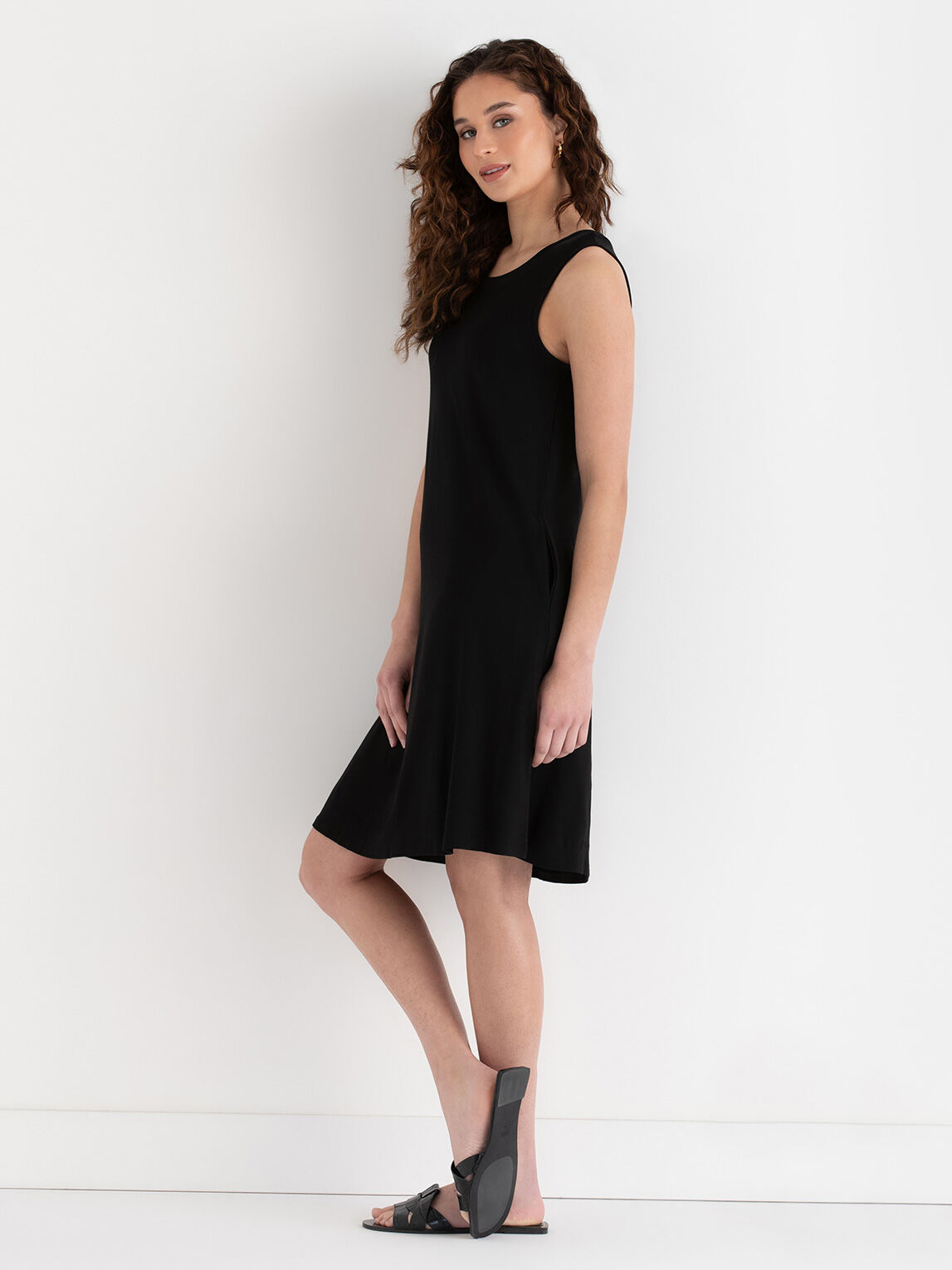 Sleeveless A Line Dress with Pockets Rickis