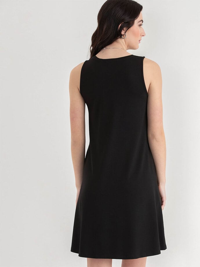 Sleeveless A-Line Dress with Pockets Image 4