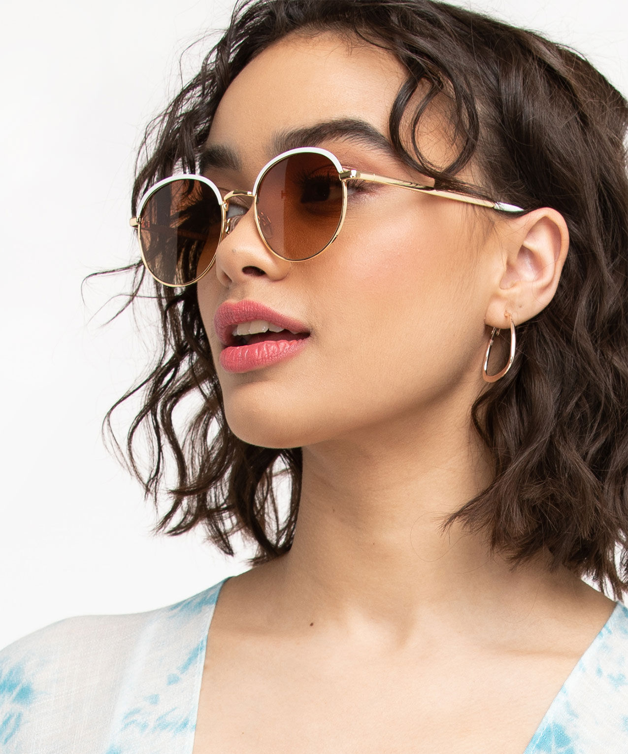 Circular aviator sunglasses top