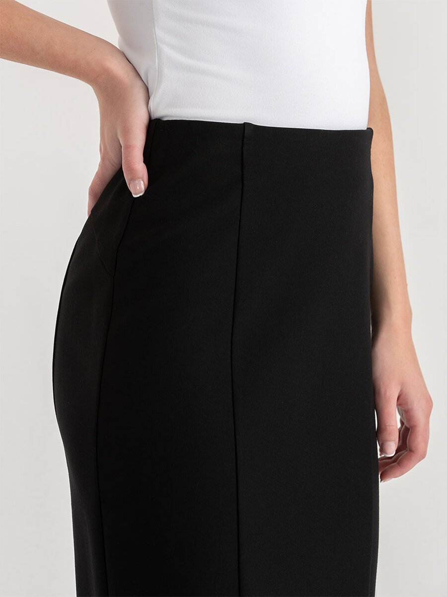 Pencil Skirt in Luxe Ponte