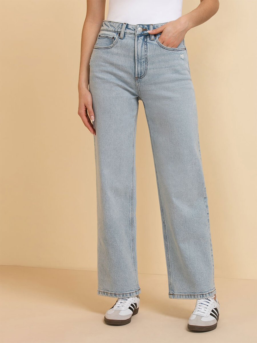 Lucy Straight Jeans