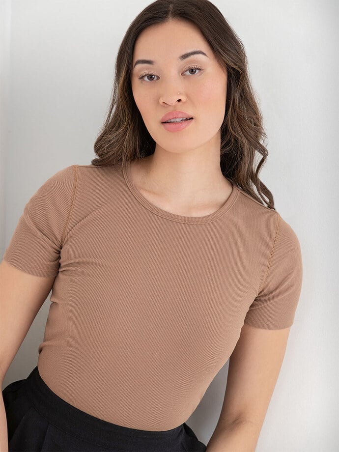 Short Sleeve Ribbed Crew Neck Top Image 2