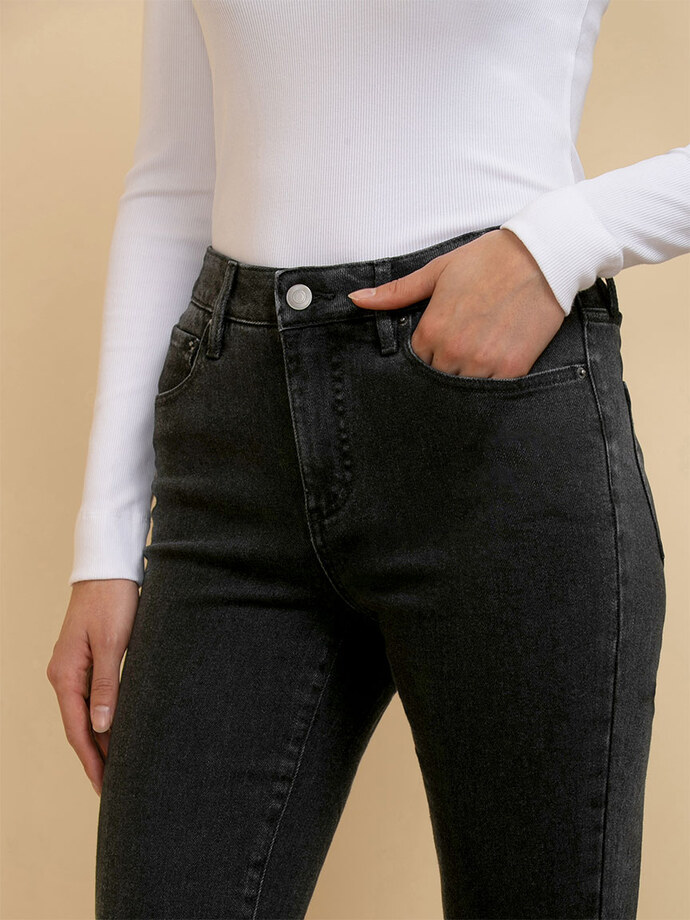 Skylar Skinny Jeans Image 4