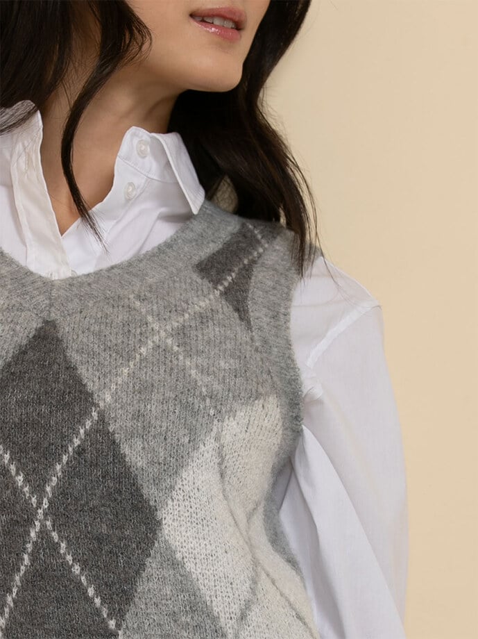Argyle Sweater Vest Image 3