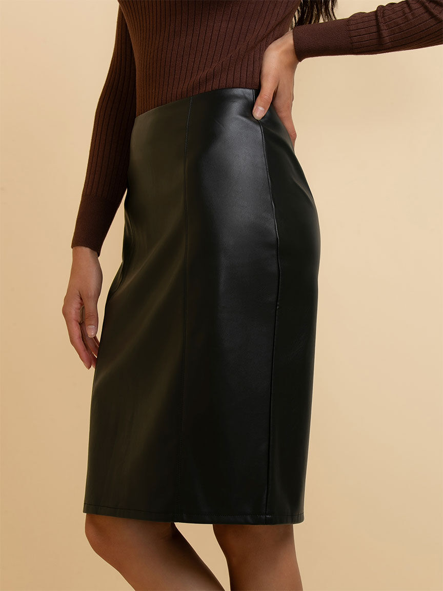Pencil Skirt In Faux Leather Ricki s Size 2 Black Colour