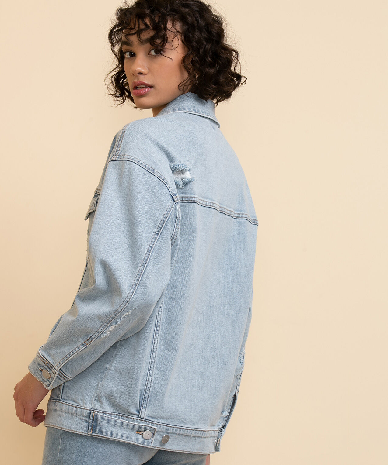 Oversized light wash denim jacket online