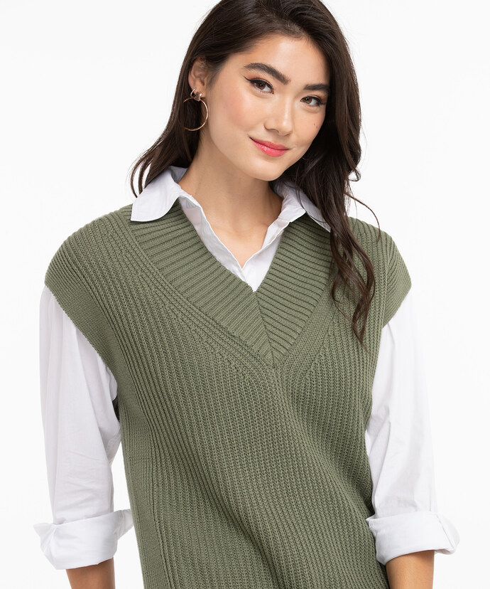 V-Neck Sweater Vest Image 4