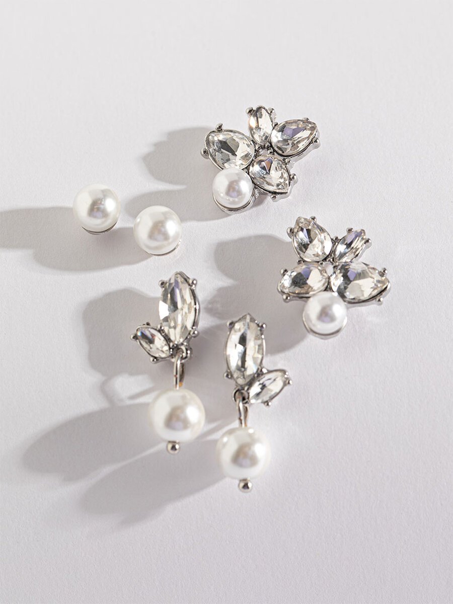 Ivory Pearls and Crystals Earrings Trio