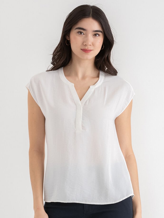 Linny Extend Sleeve Henley Blouse Image 5