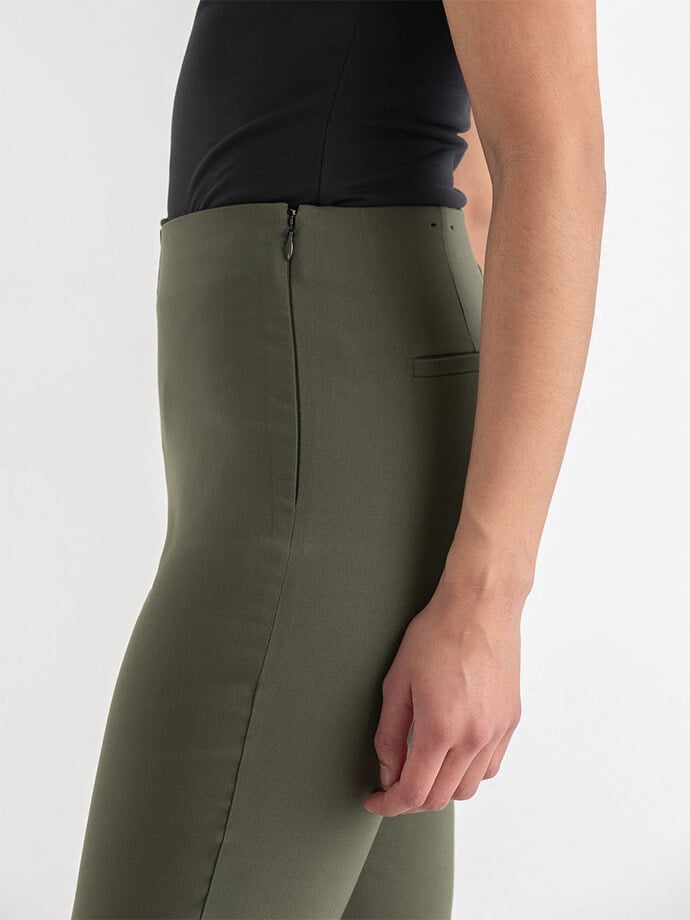 Audrey Skinny Crop Pant in Microtwill Image 3