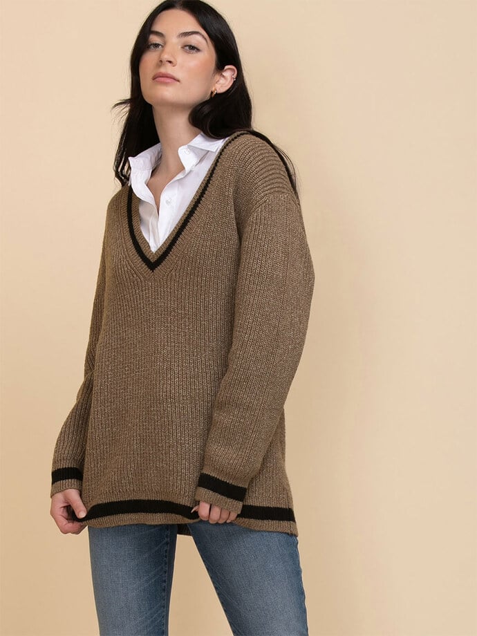 Long Sleeve V-Neck Sweater Image 2