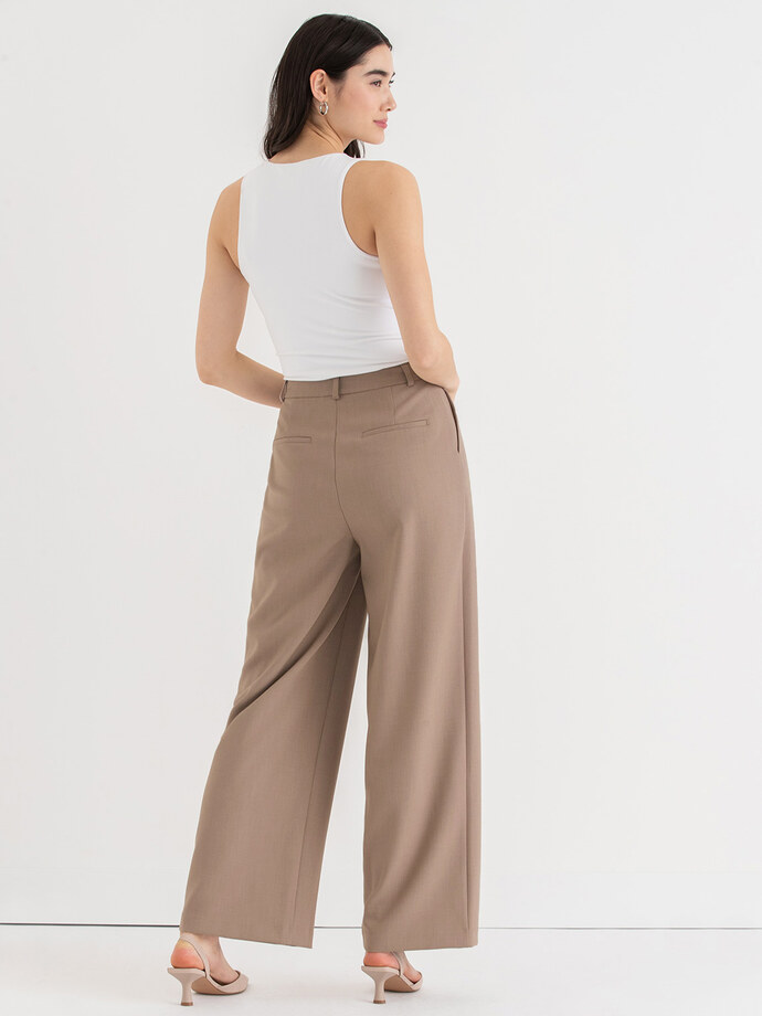 Maxwell Pleated Wide Leg Pant in Luxe Tailored Image 5