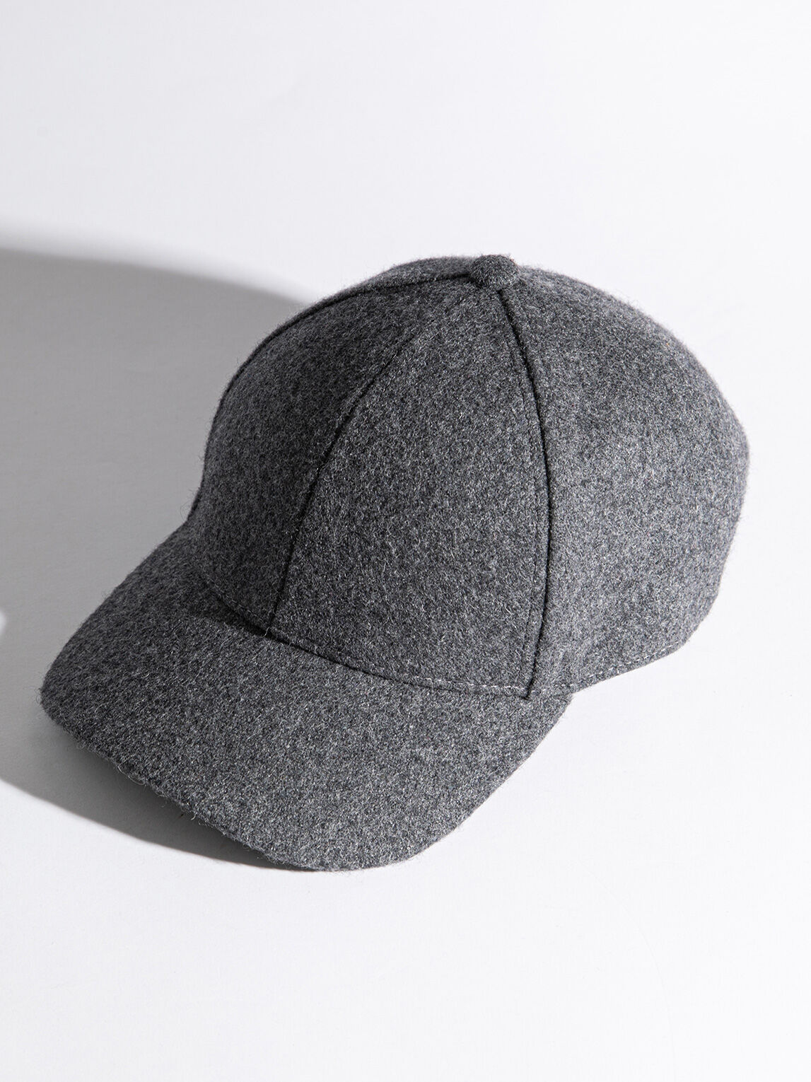 Felt baseball cap 2025