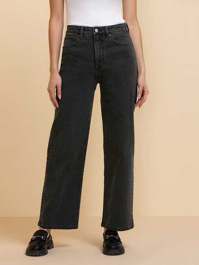 Lucy Straight Jeans Image 1