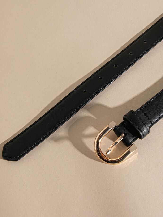 Belt with Rounded Buckle Image 3