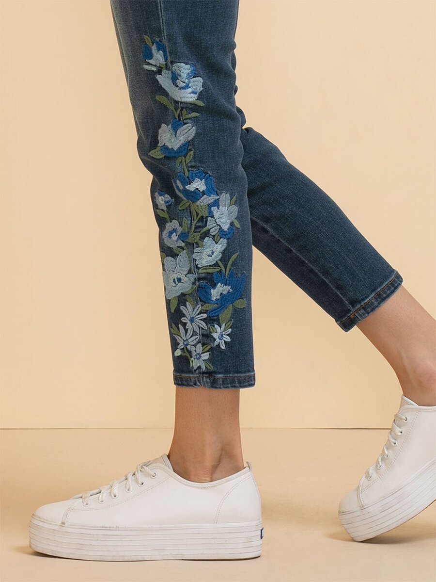 Skylar Skinny Ankle Jeans with Embroidery