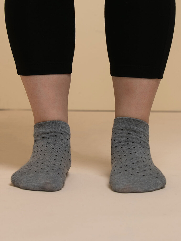 Fine Dot Ankle Socks Image 3