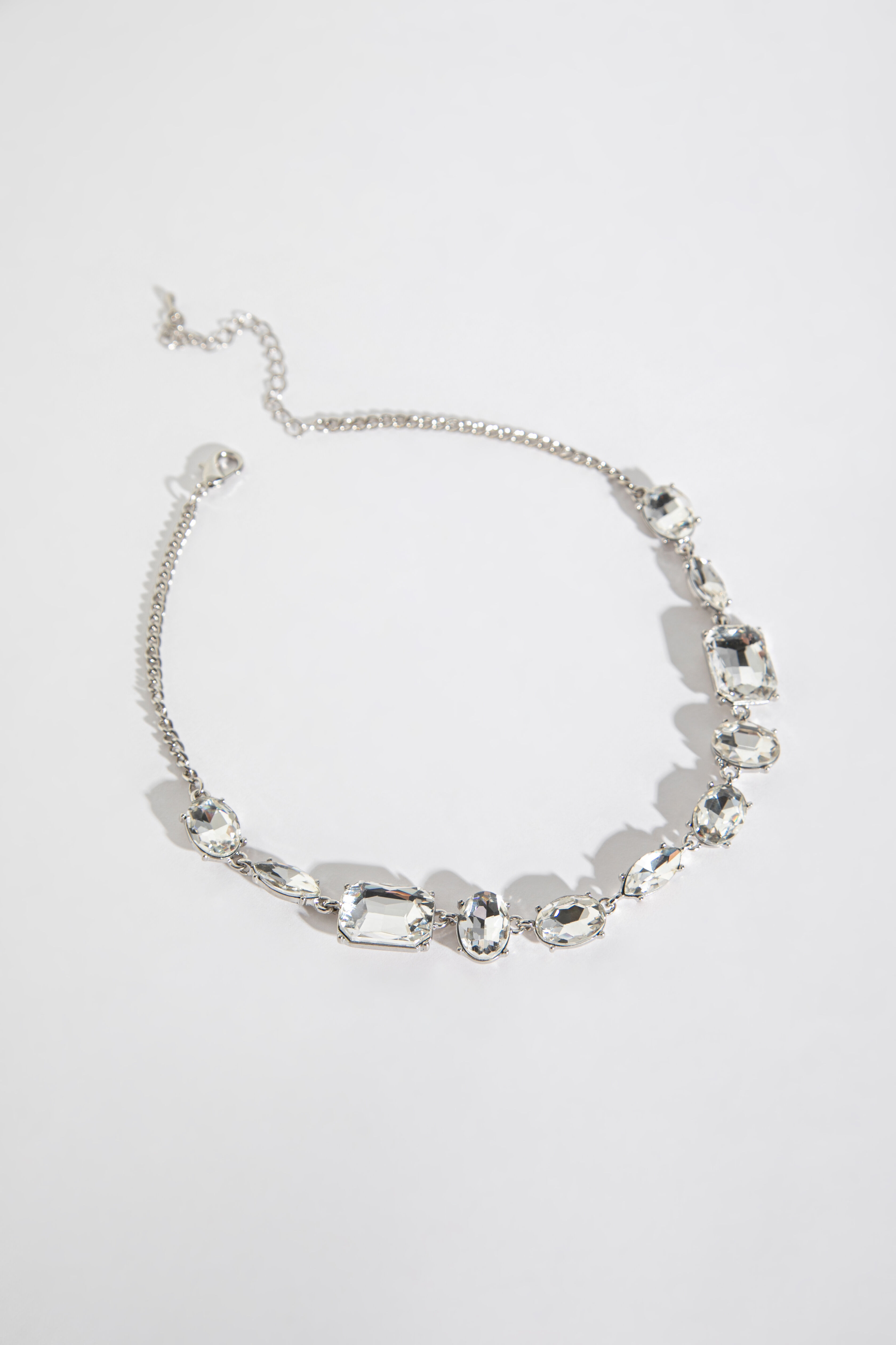 Glass stone necklace discount
