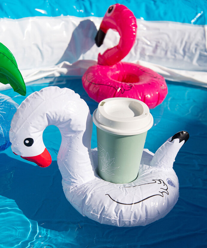Inflatable Drink Holder Image 2
