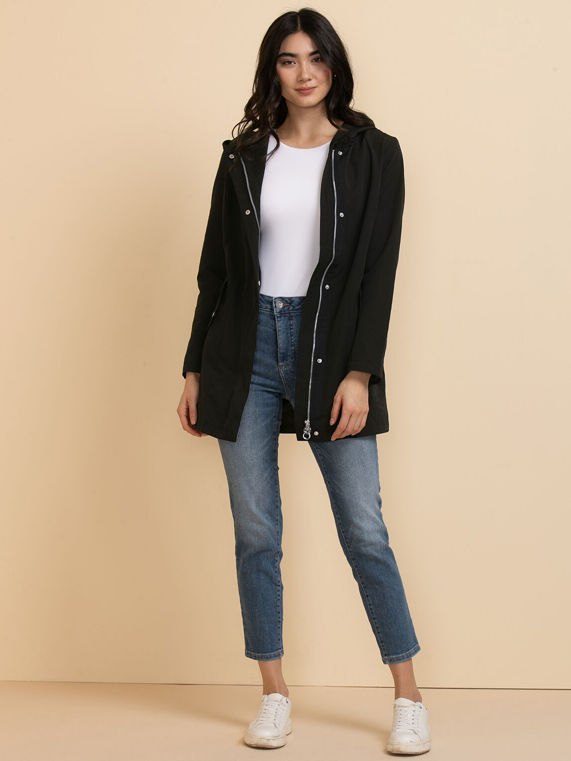 Hooded boyfriend deals jacket
