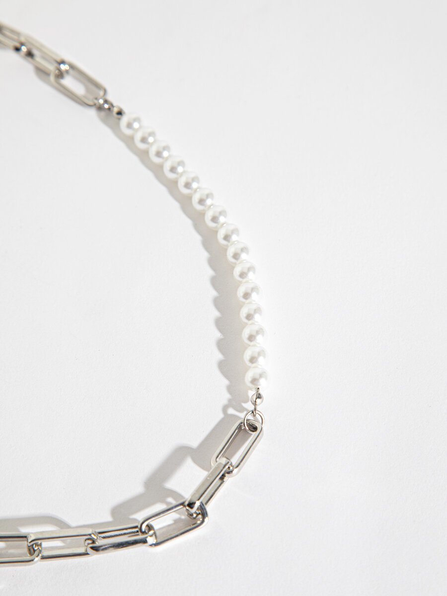 Silver Paperclips and White Pearls Necklace