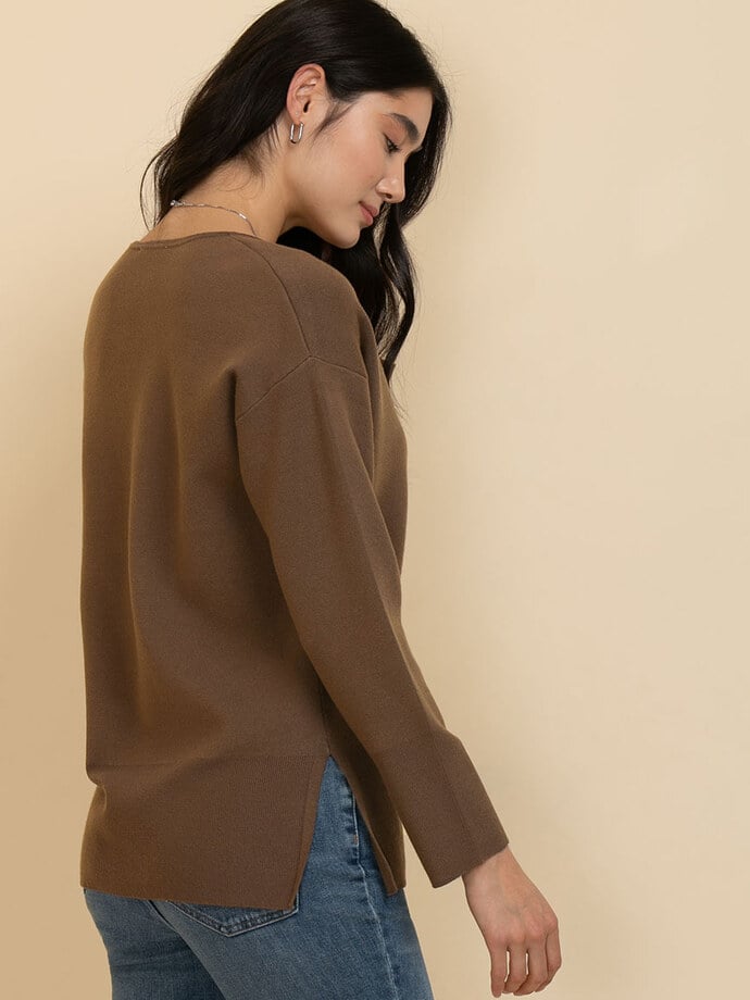 V-Neck Mid-Length Sweater Image 5