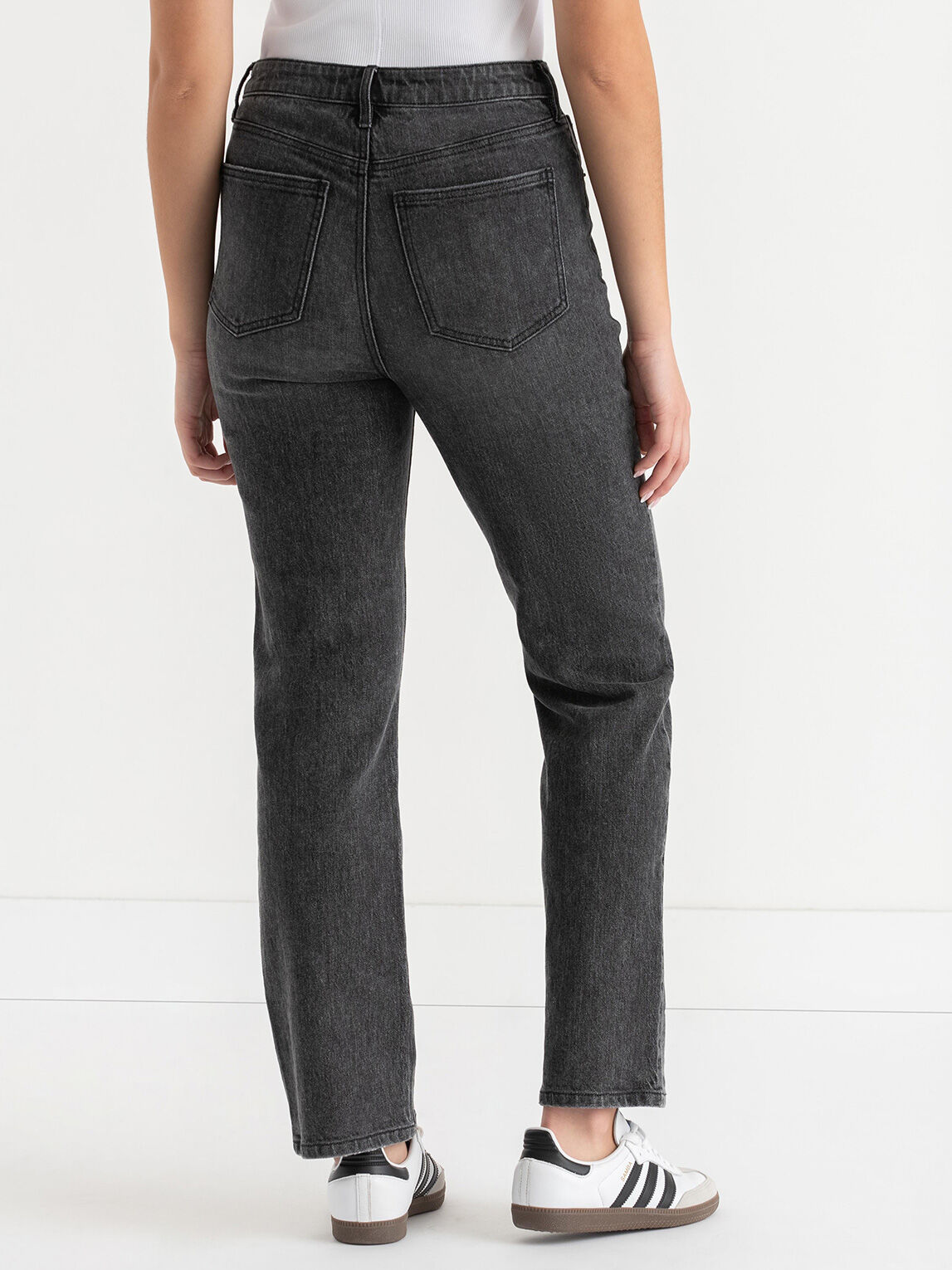 Lucy 90 s Straight Jeans Ricki s Size 12 Washed Black Colour