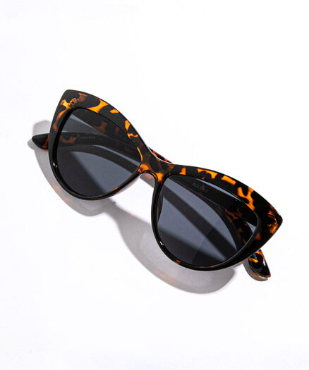 Classic Cat Eye Sunglasses, Tortoise