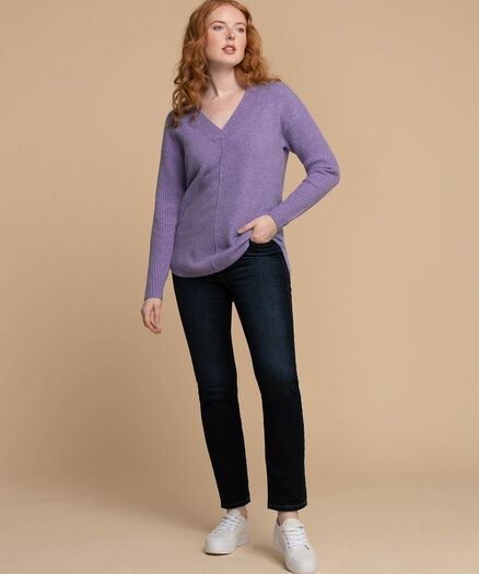 V-Neck Curved Hem Sweater, Purple V-Neck Curved Hem Sweater, Purple