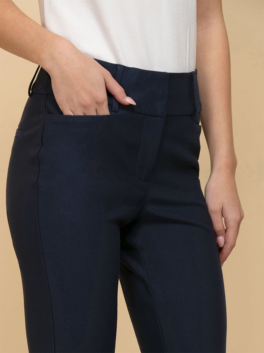 Bradley Bootcut Pant in Luxe Ponte