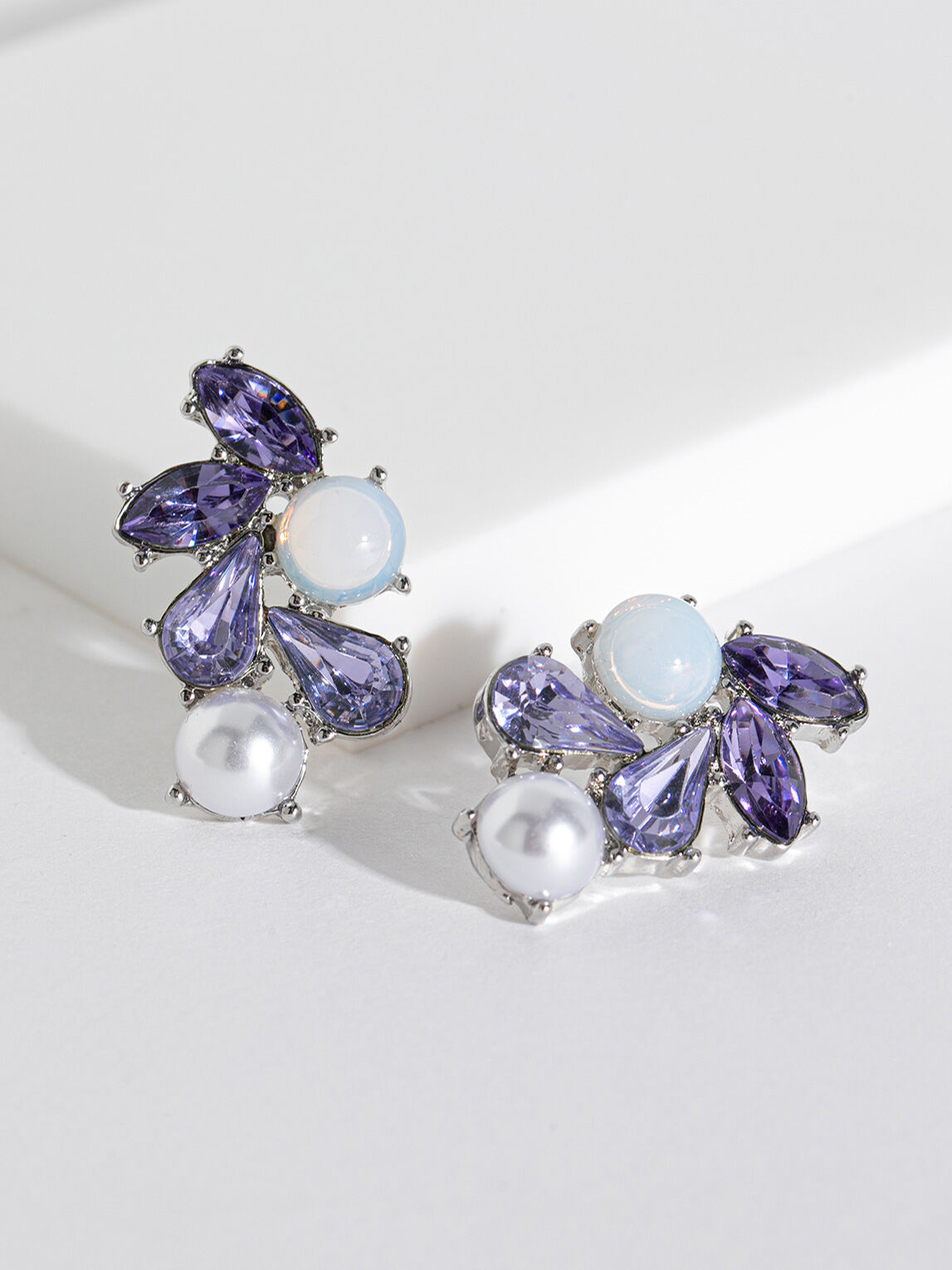 Glass pearl earrings hot sale